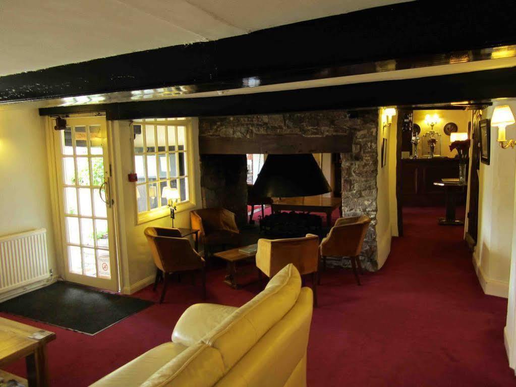 The Three Cocks Coaching Inn Glasbury Εξωτερικό φωτογραφία